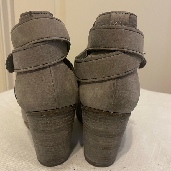 Rag & Bone, Gray suede ankle boots, Size 9 - Picture 2 of 5